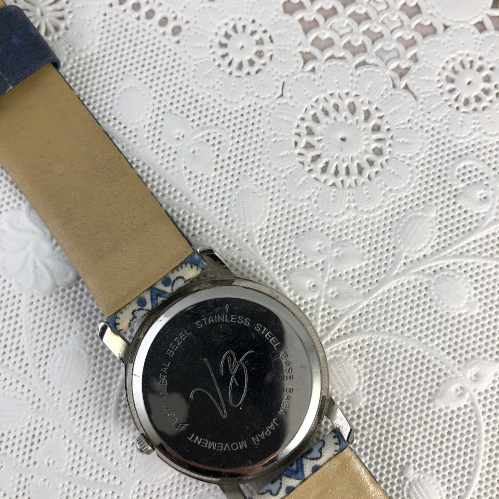 Signed Vera Bradley Navy Fabric Leather Watch - Picture 3 of 3